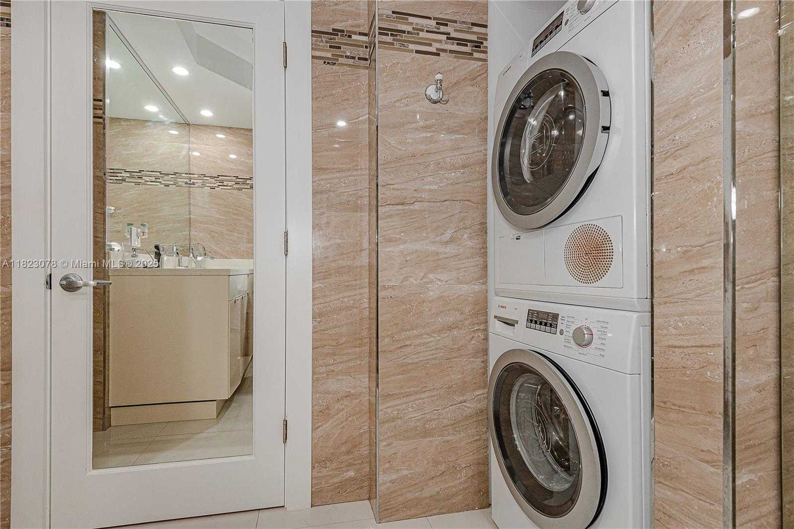 Small Image of 2301 COLLINS AVE #1619, Miami Beach Number 18