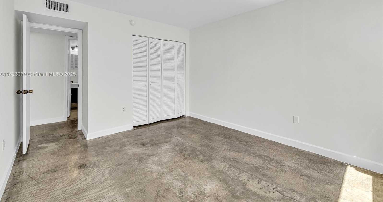 Small Image of 11 ISLAND AVE #608, Miami Beach Number 12