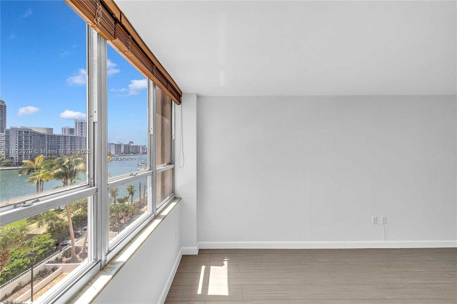 Small Image of 11 ISLAND AVE #608, Miami Beach Number 16
