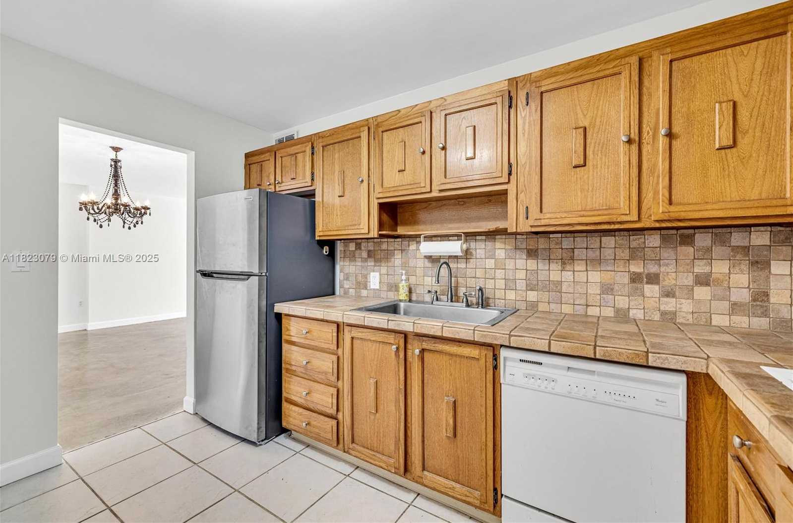 Small Image of 11 ISLAND AVE #608, Miami Beach Number 6