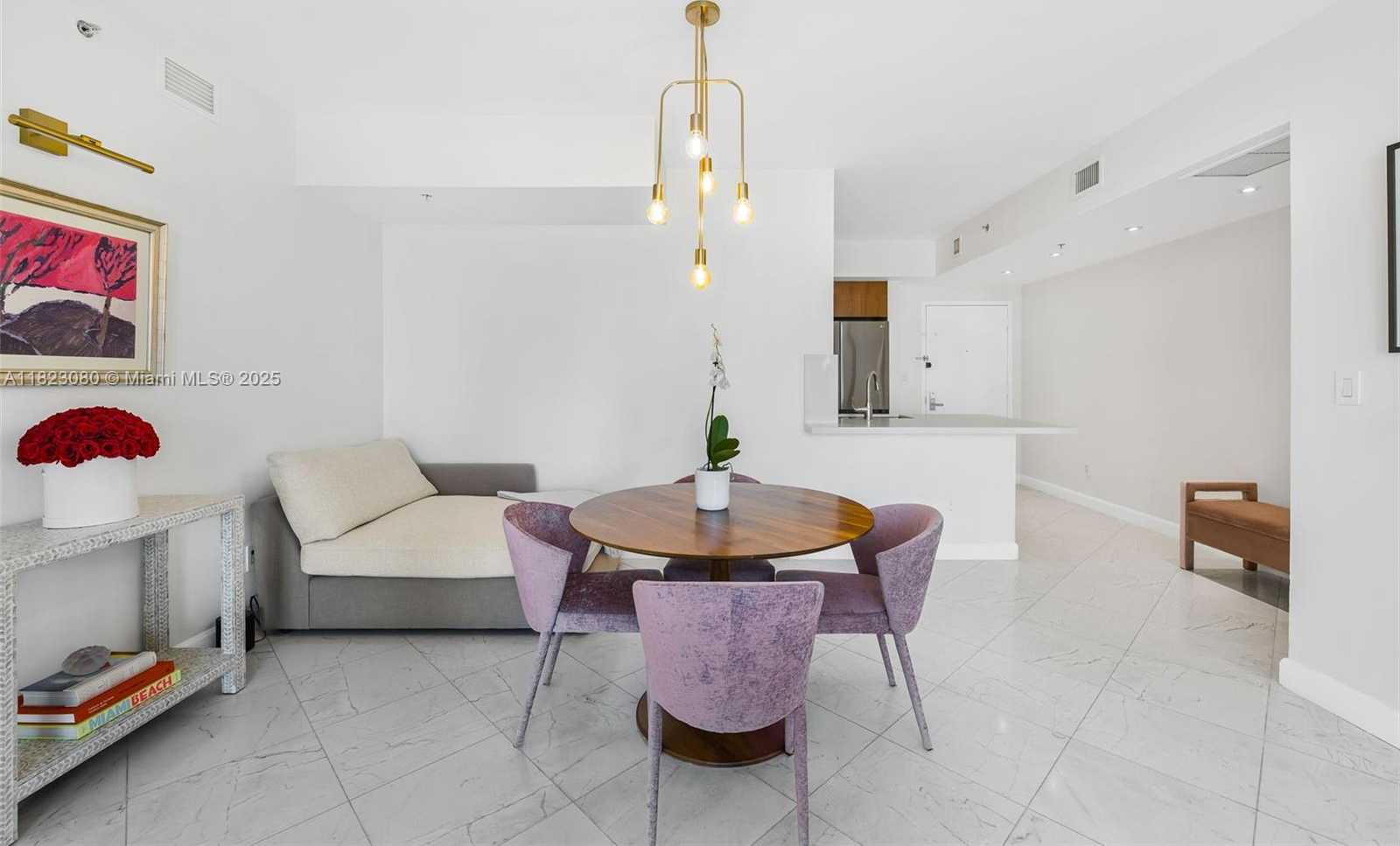 Small Image of 325 SOUTH BISCAYNE BLVD #1019, Miami Number 6