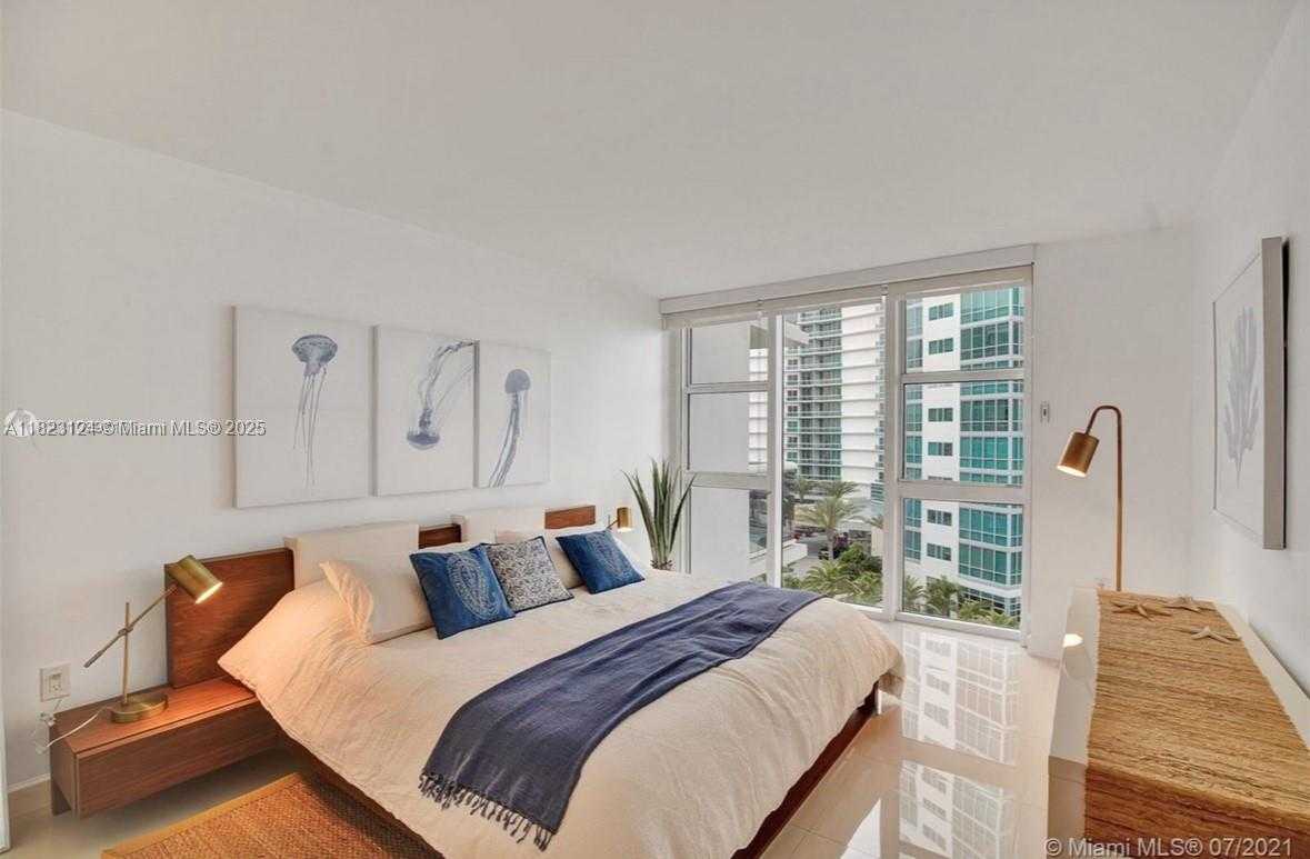 Small Image of 10275 COLLINS AVE #806, Bal Harbour Number 20