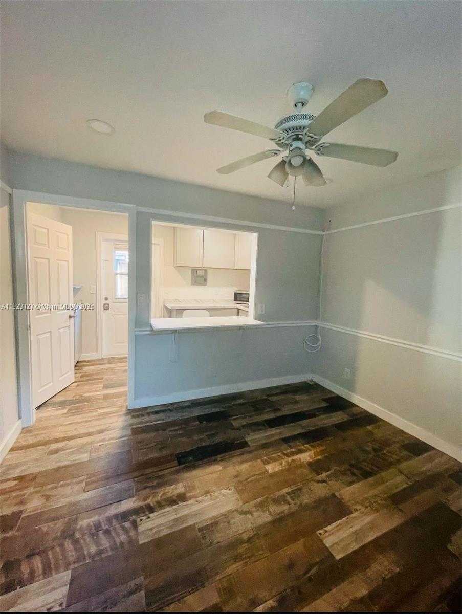 Small Image of 6837 SOUTH WEST 39TH TERRACE #B, South Miami Number 2