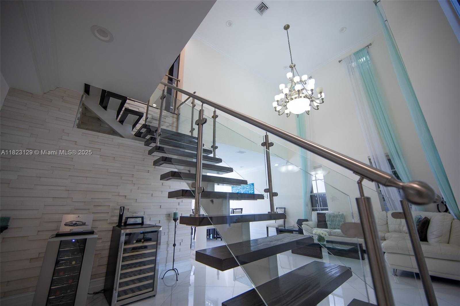 Small Image of 19474 39TH AVE #n/a, Sunny Isles Beach Number 11