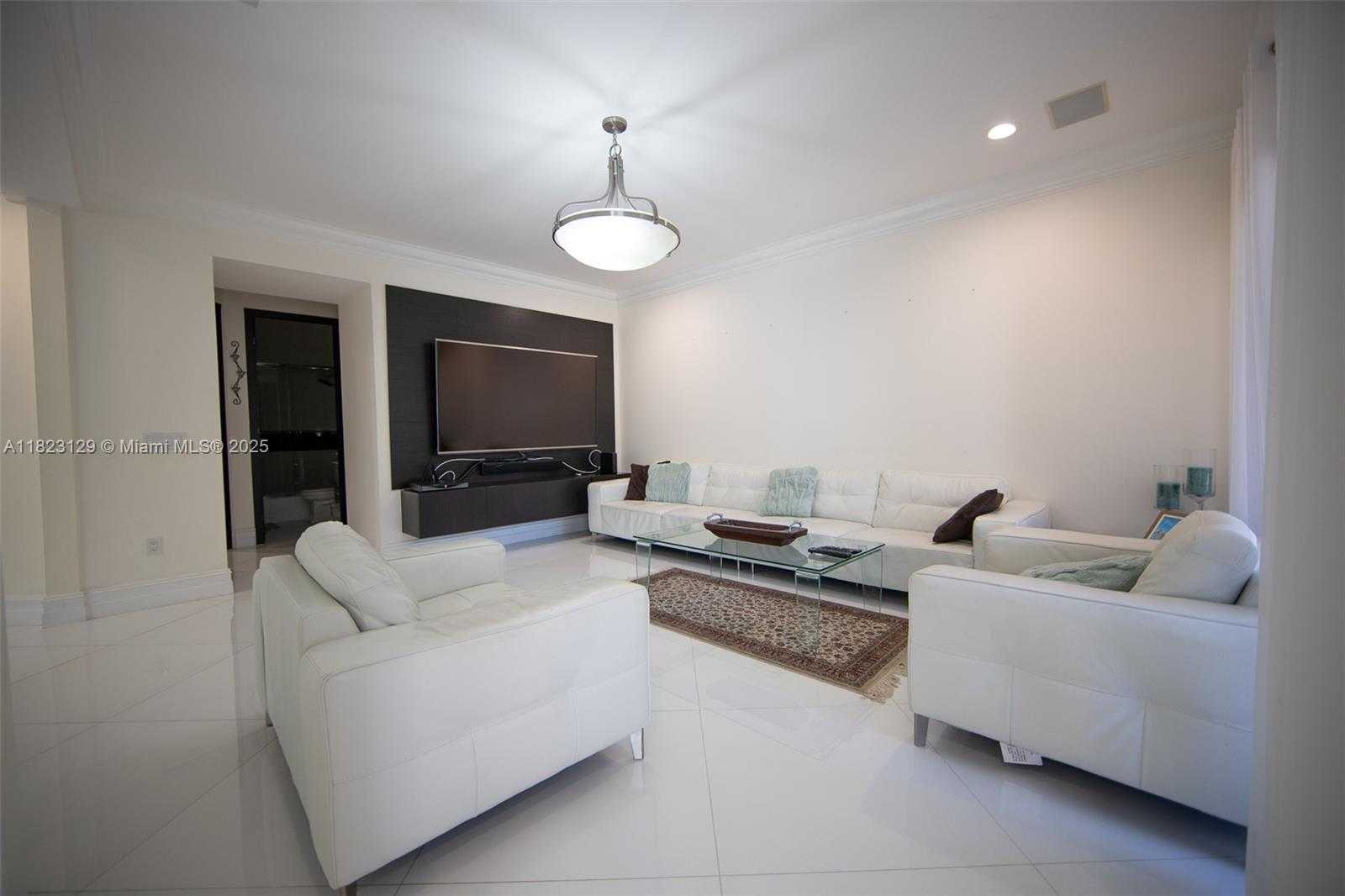 Small Image of 19474 39TH AVE #n/a, Sunny Isles Beach Number 14