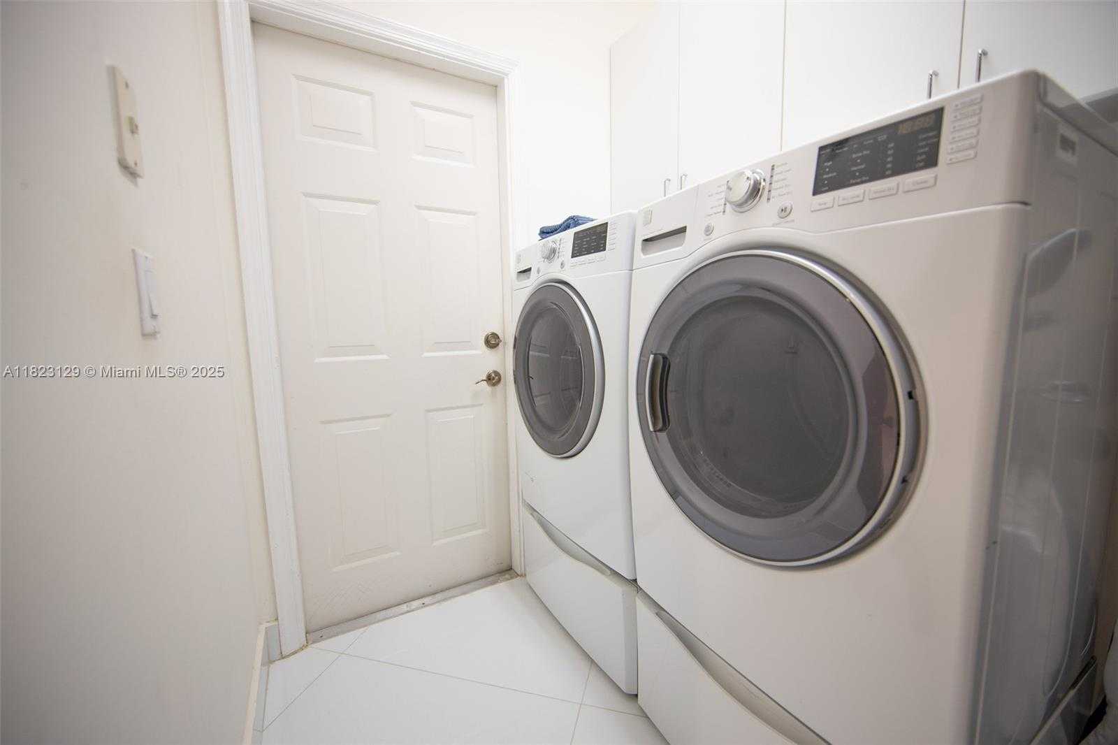 Small Image of 19474 39TH AVE #n/a, Sunny Isles Beach Number 15
