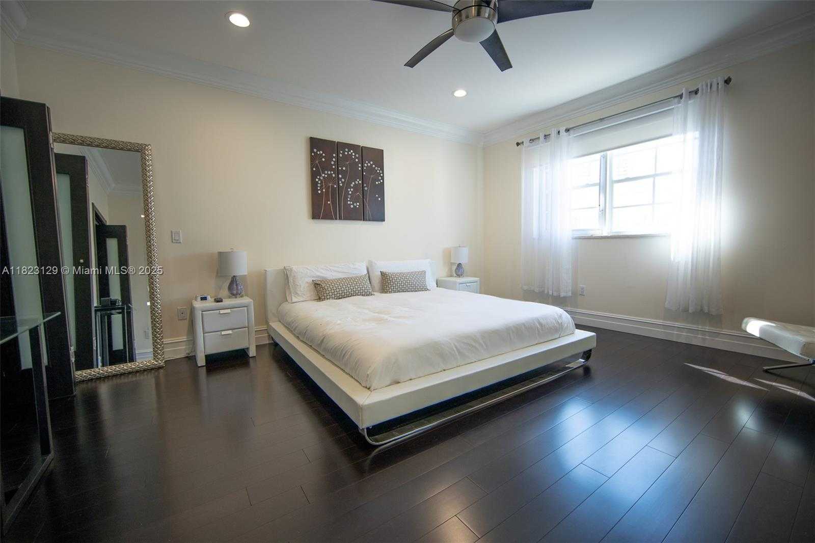 Small Image of 19474 39TH AVE #n/a, Sunny Isles Beach Number 21