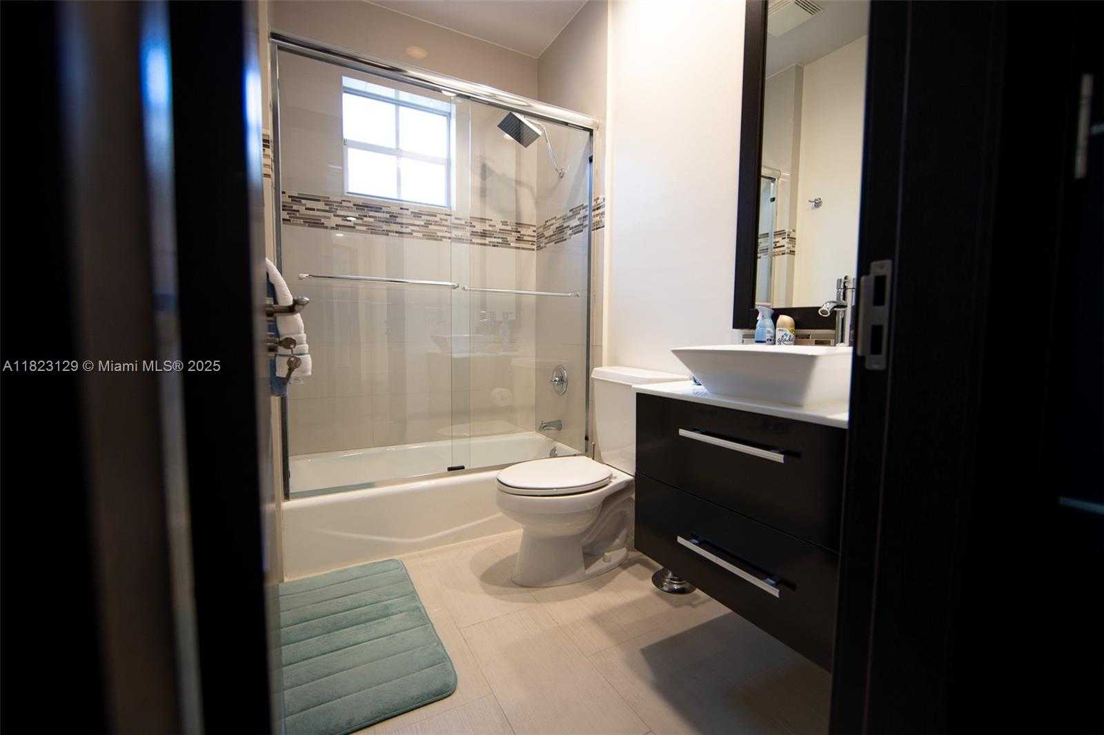 Small Image of 19474 39TH AVE #n/a, Sunny Isles Beach Number 28