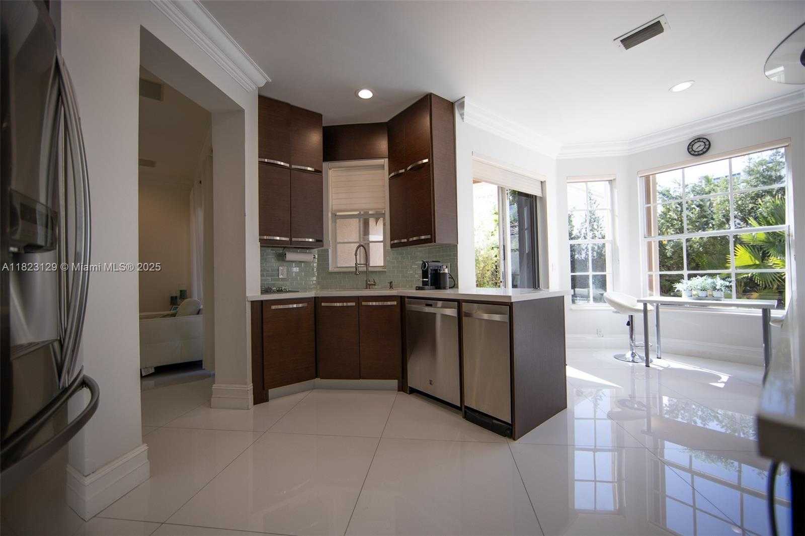 Small Image of 19474 39TH AVE #n/a, Sunny Isles Beach Number 8