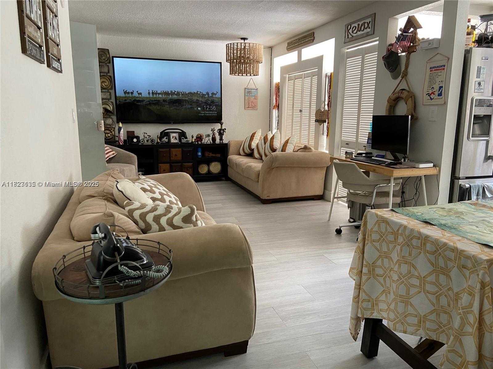 Small Image of 17021 NORTH BAY RD #627, Sunny Isles Beach Number 11