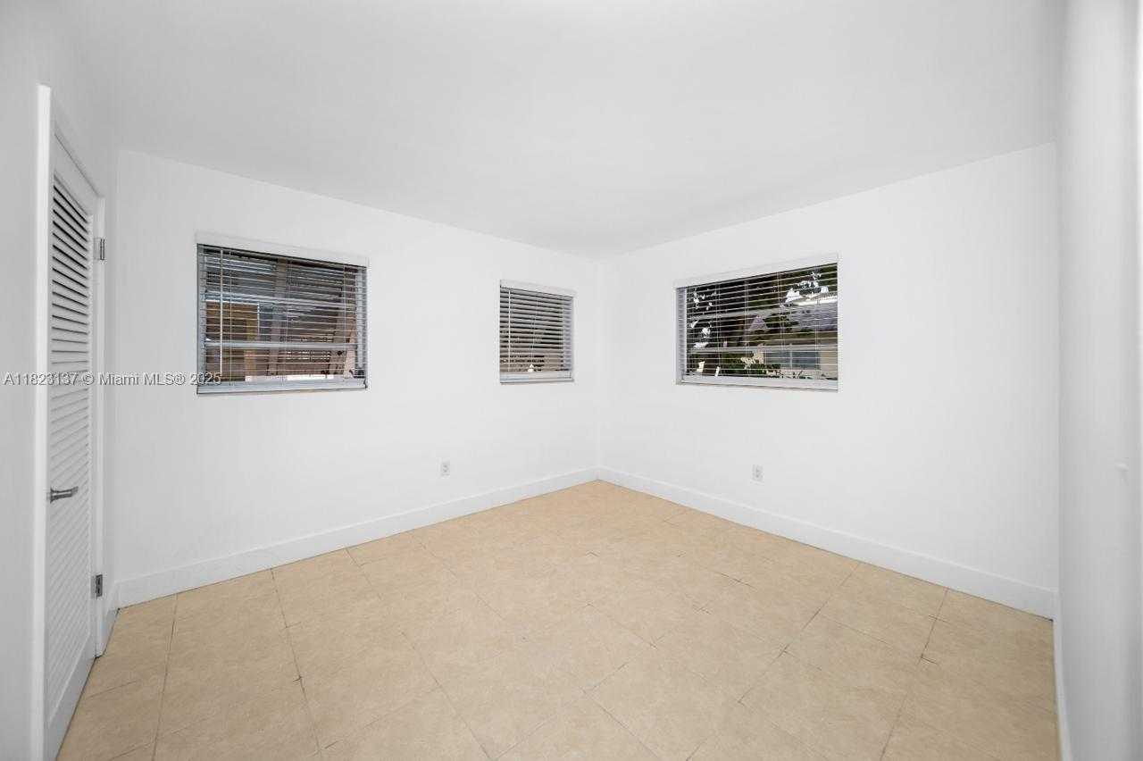Small Image of 7344 SOUTH WEST 82ND ST #C107, Miami Number 10