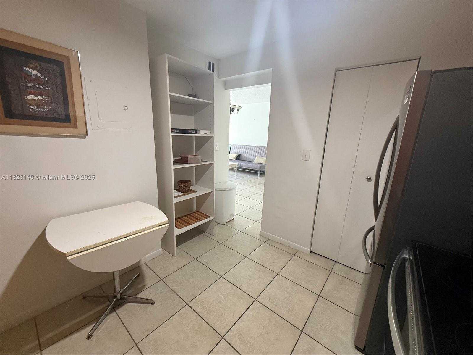 Small Image of 201 180TH DR #112, Sunny Isles Beach Number 9