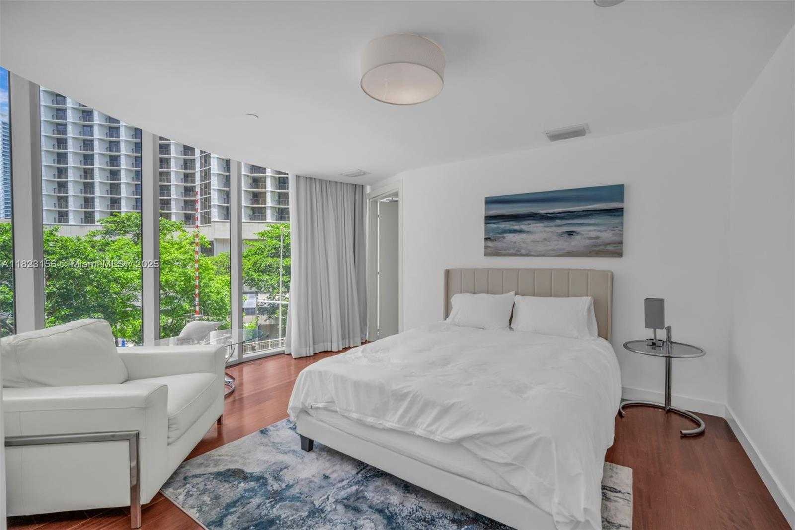 Small Image of 200 BISCAYNE BOULEVARD WAY #302, Miami Number 13