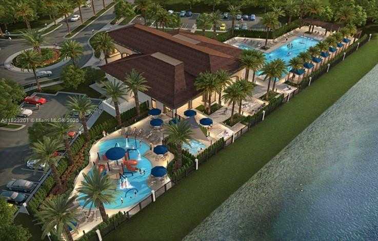 Small Image of Hialeah Number 4