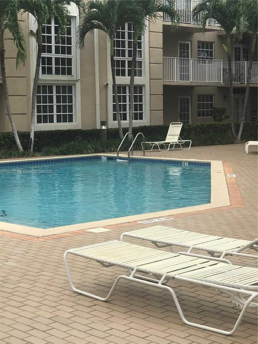 Small Image of 1280 SOUTH ALHAMBRA CIR #2416, Coral Gables Number 9