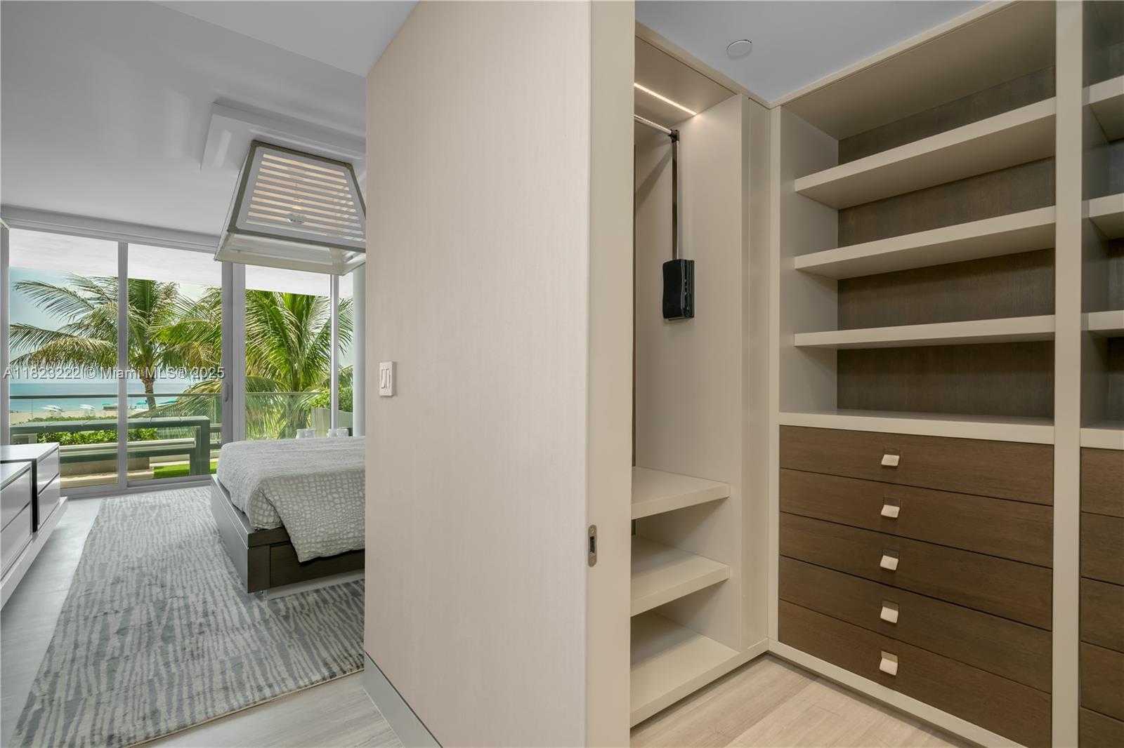 Small Image of 321 OCEAN DR #200, Miami Beach Number 16