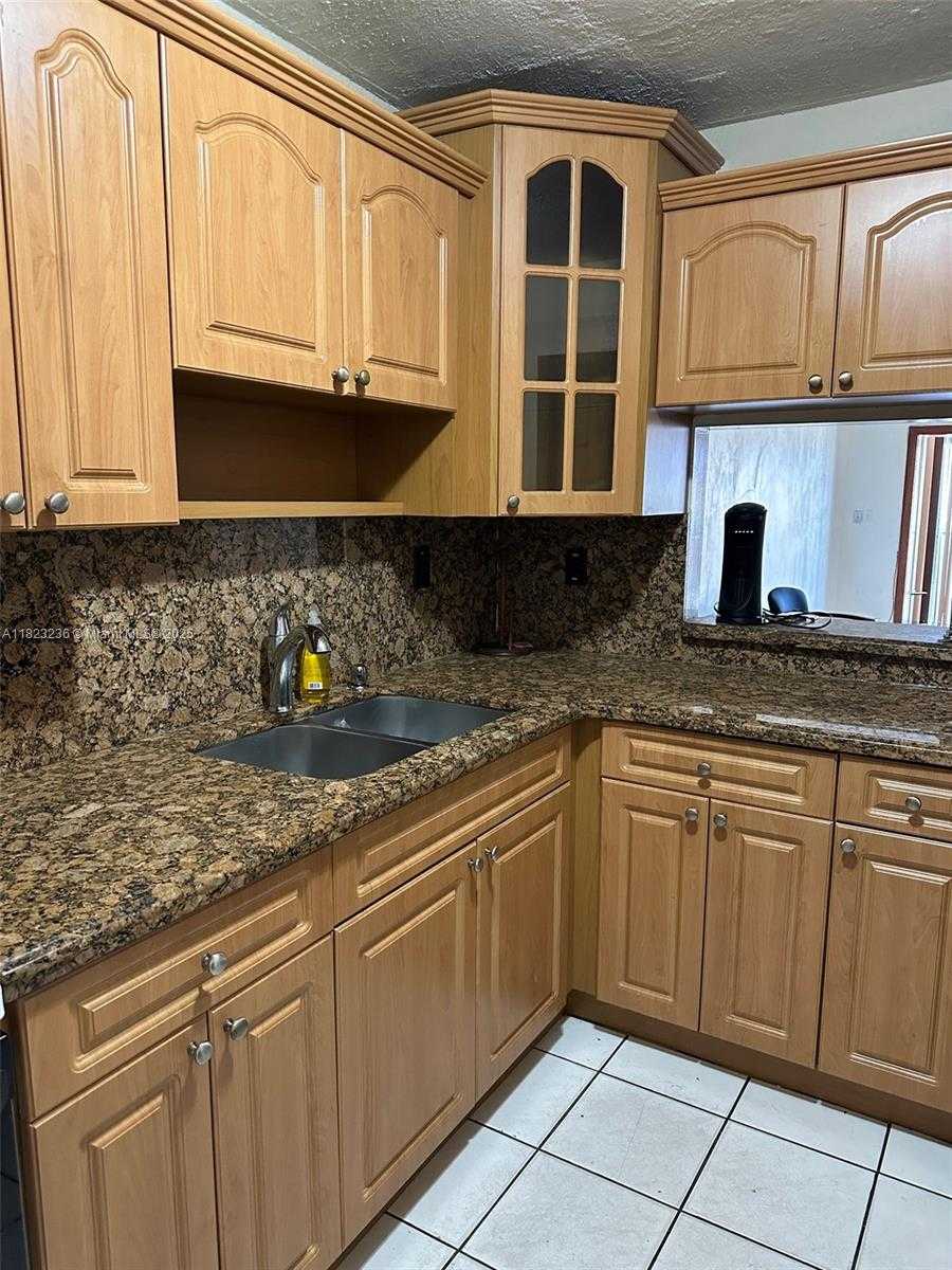 Small Image of 1855 WEST 60TH ST #249, Hialeah Number 6