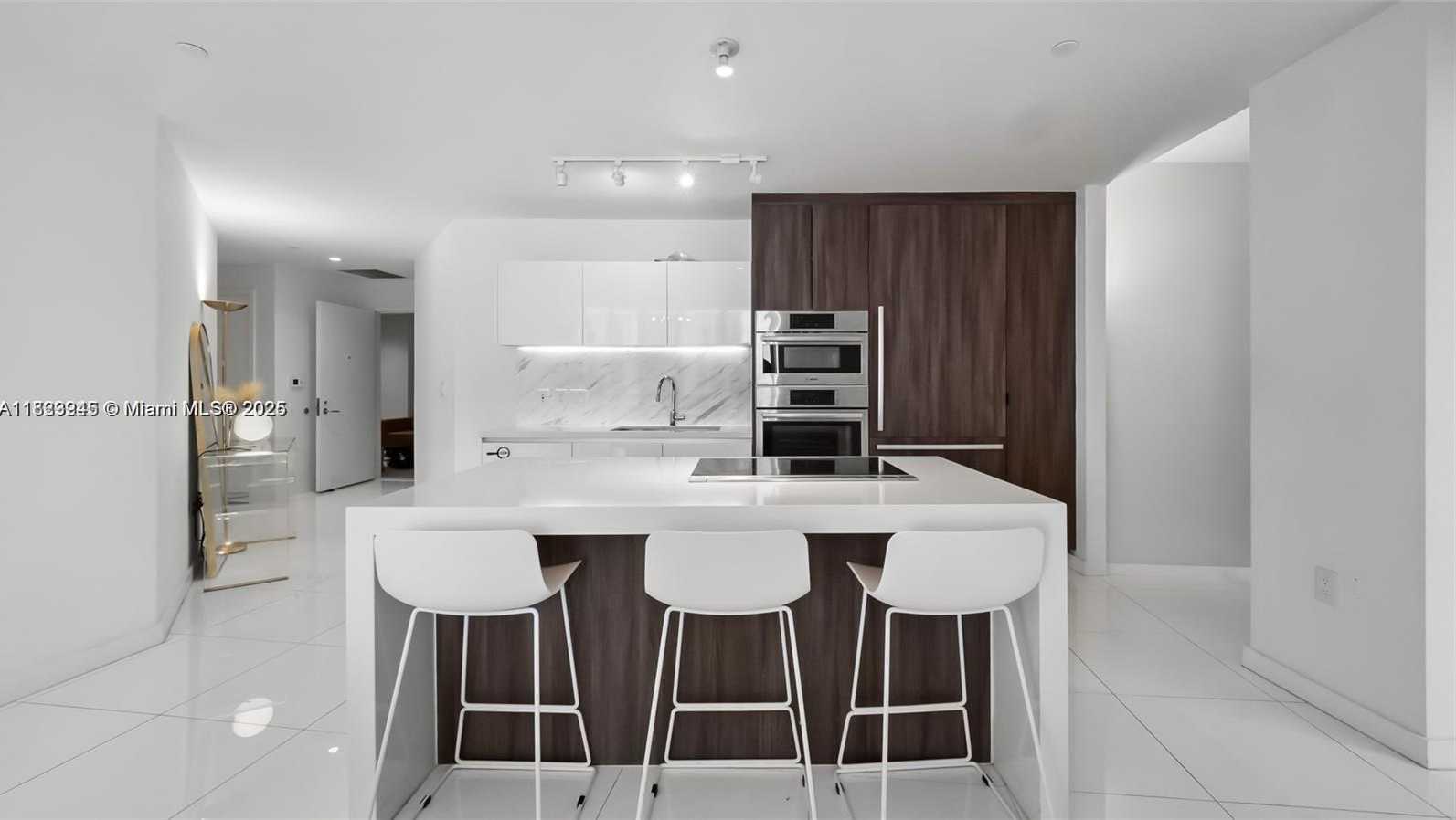 Small Image of 851 NORTH EAST 1ST AVE #3303, Miami Number 19