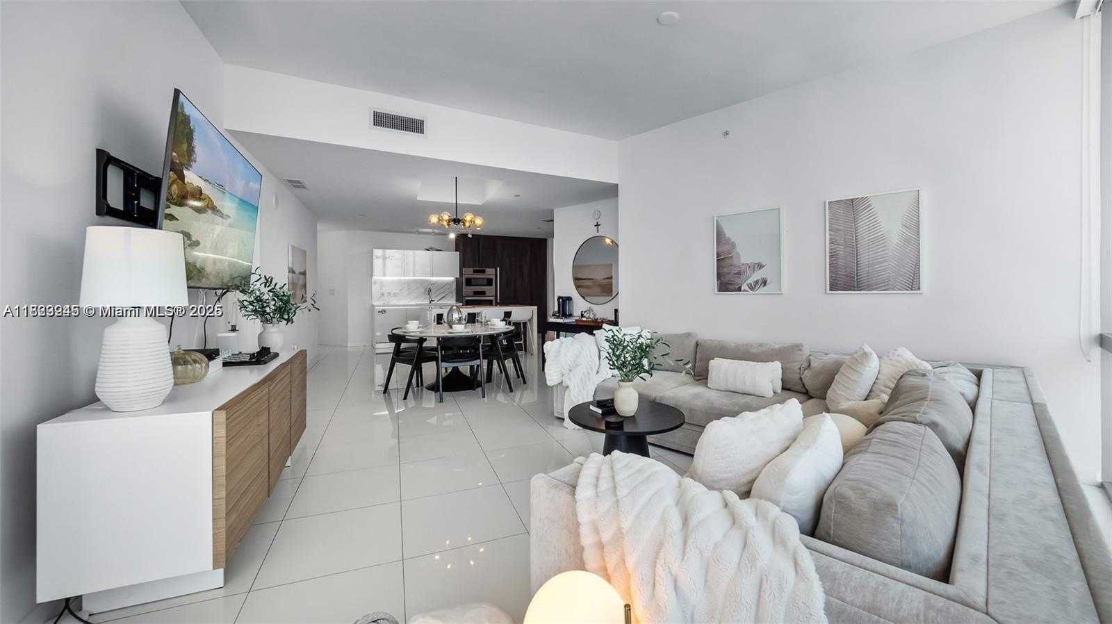 Small Image of 851 NORTH EAST 1ST AVE #3303, Miami Number 23