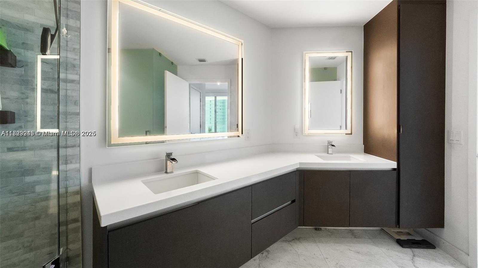Small Image of 851 NORTH EAST 1ST AVE #3303, Miami Number 31