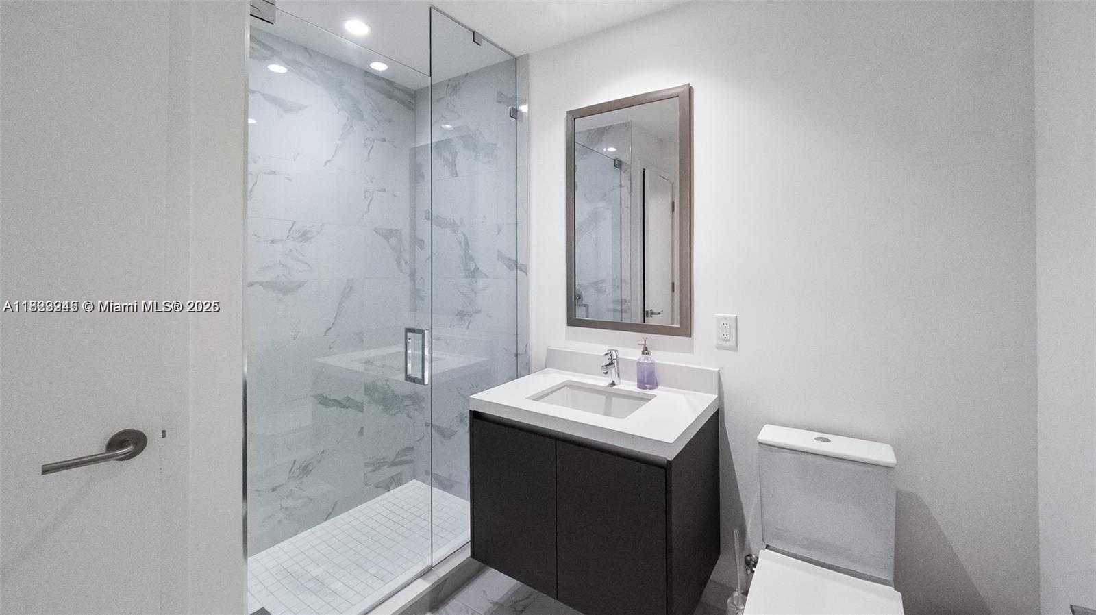 Small Image of 851 NORTH EAST 1ST AVE #3303, Miami Number 35