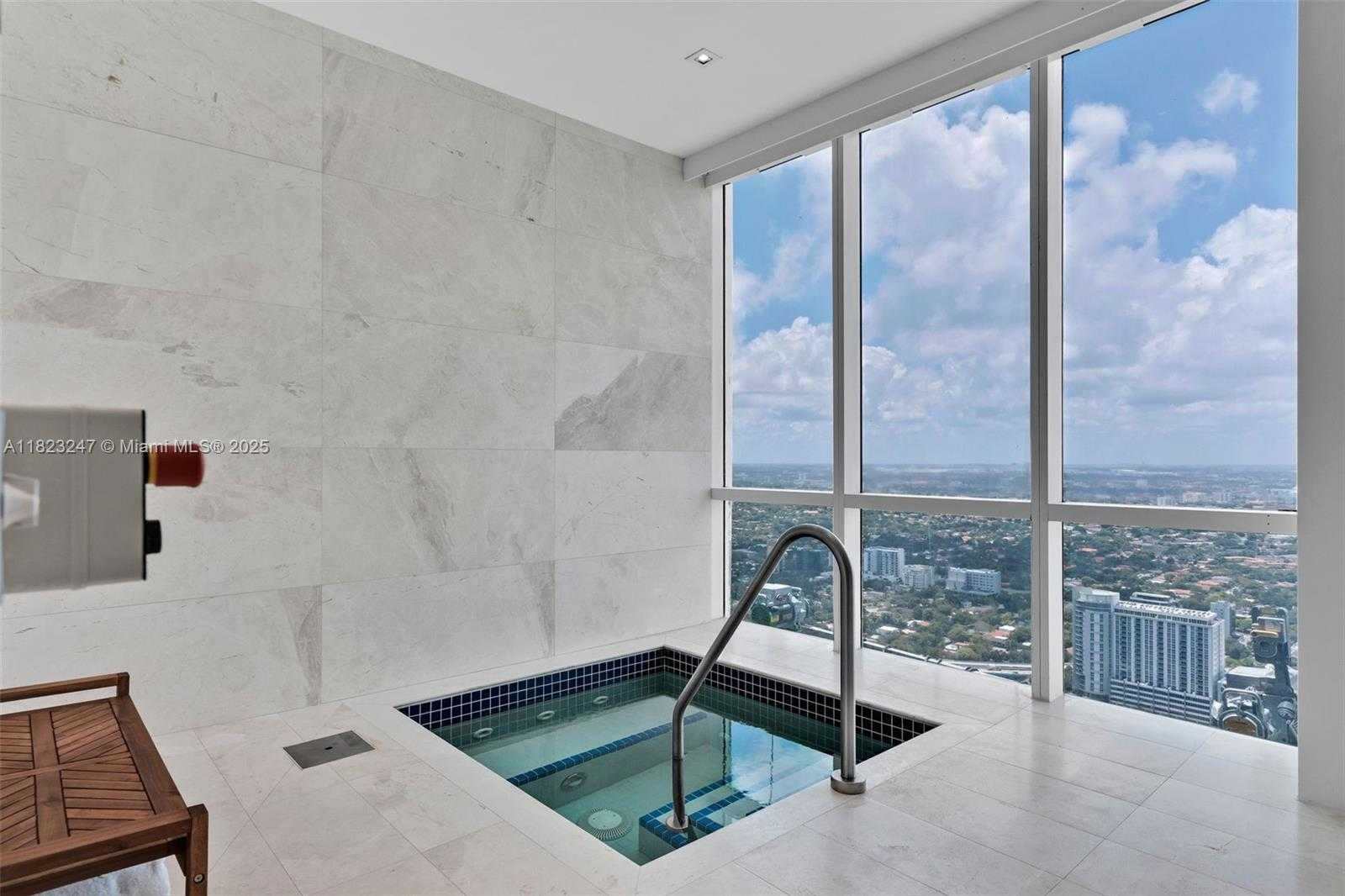Small Image of 1643 BRICKELL AVE #1406, Miami Number 36