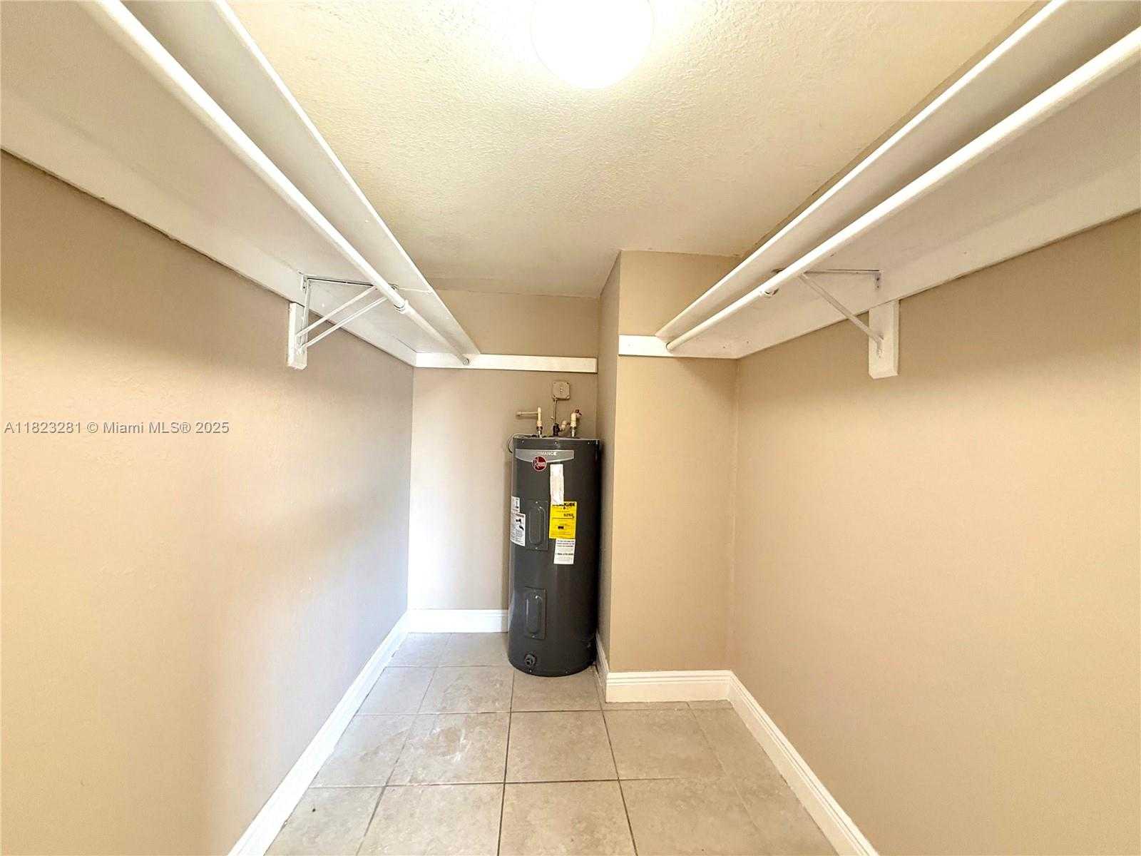 Small Image of 5112 NORTH WEST 79TH AVE #101, Doral Number 11