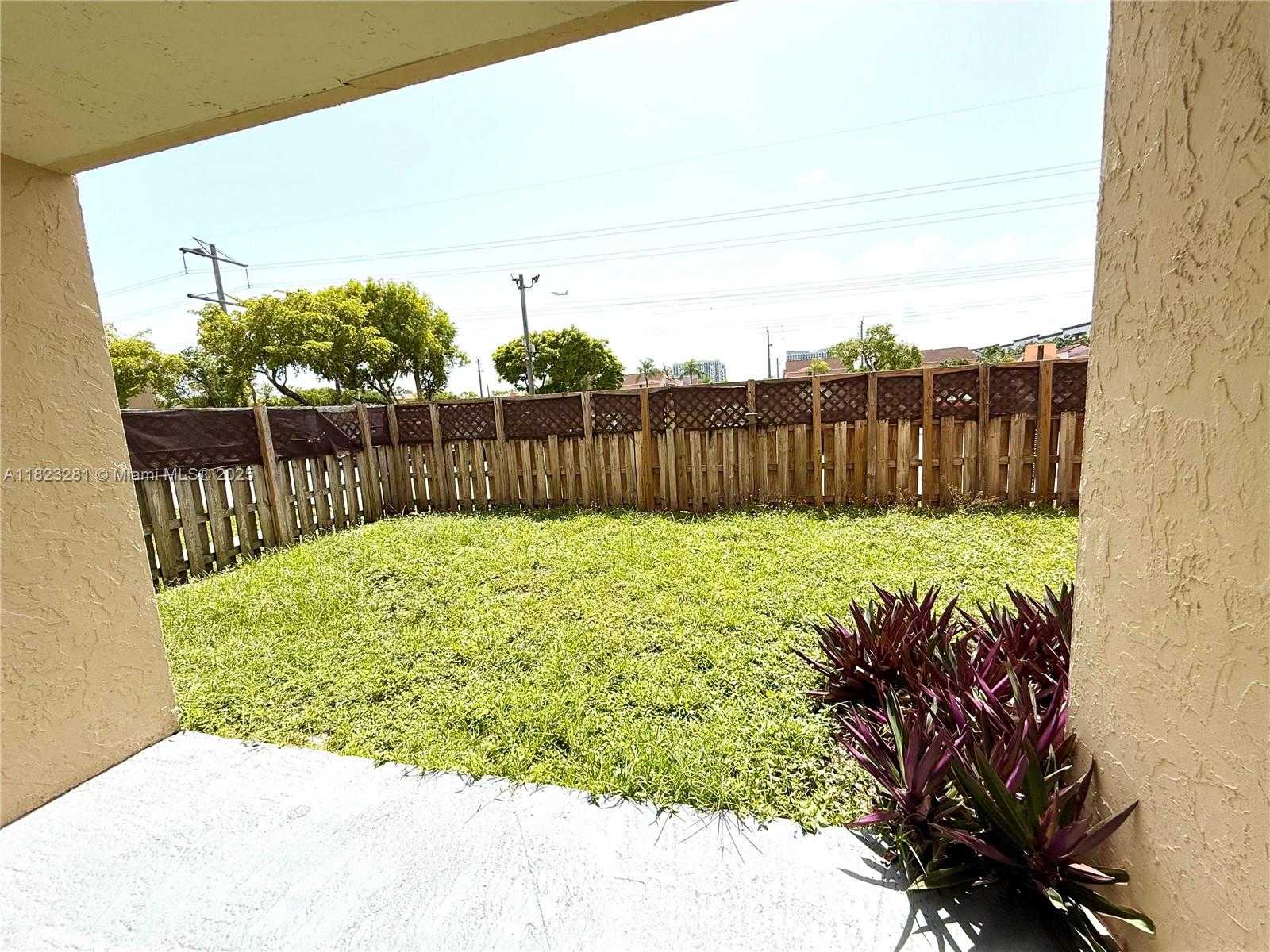 Small Image of 5112 NORTH WEST 79TH AVE #101, Doral Number 13