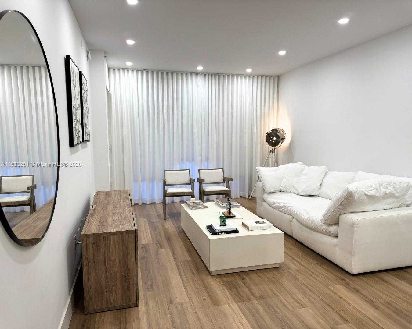 Small Image of 6630 NORTH WEST 114TH AVE #1524, Doral Number 10