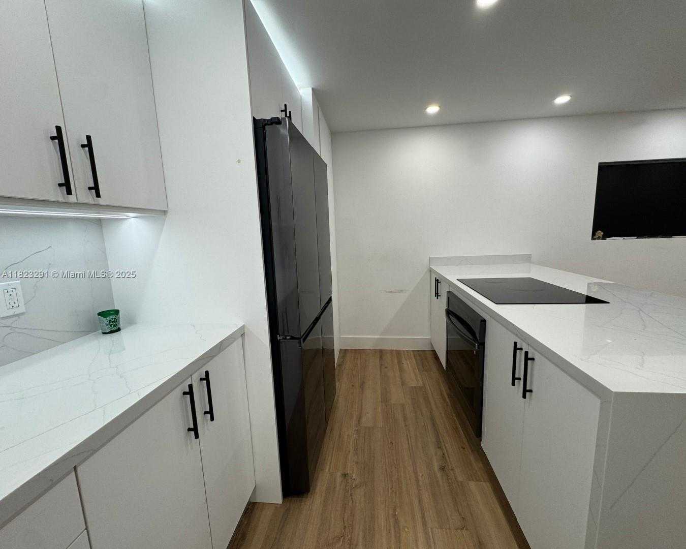 Small Image of 6630 NORTH WEST 114TH AVE #1524, Doral Number 18