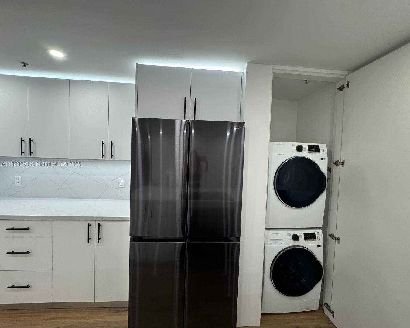 Small Image of 6630 NORTH WEST 114TH AVE #1524, Doral Number 21