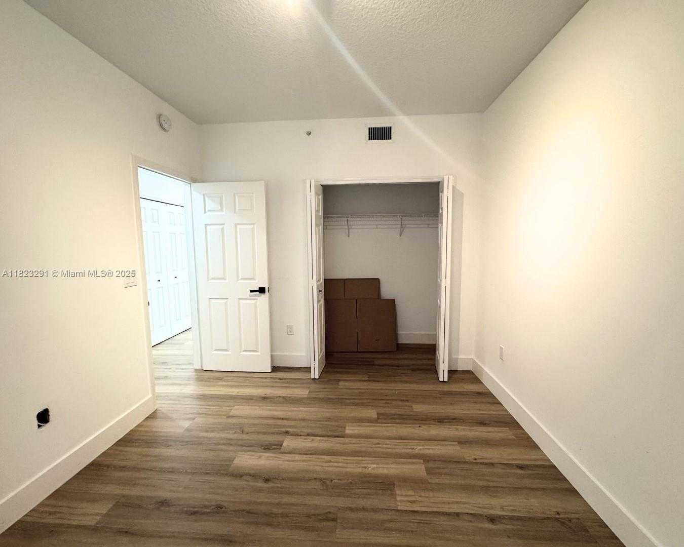 Small Image of 6630 NORTH WEST 114TH AVE #1524, Doral Number 32