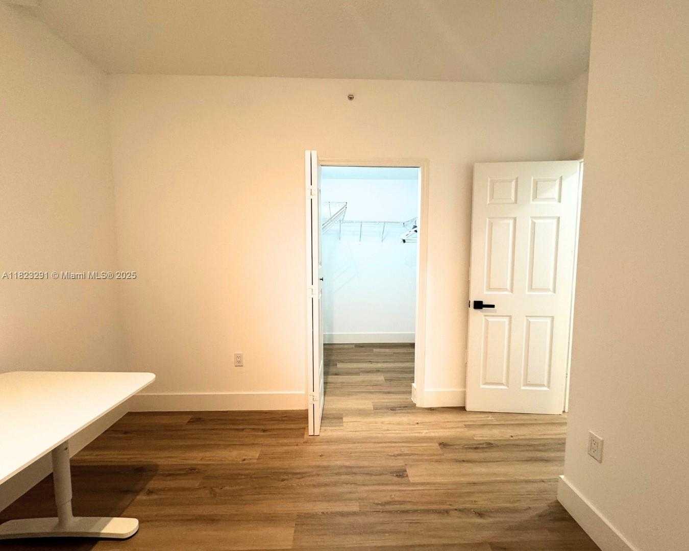Small Image of 6630 NORTH WEST 114TH AVE #1524, Doral Number 34