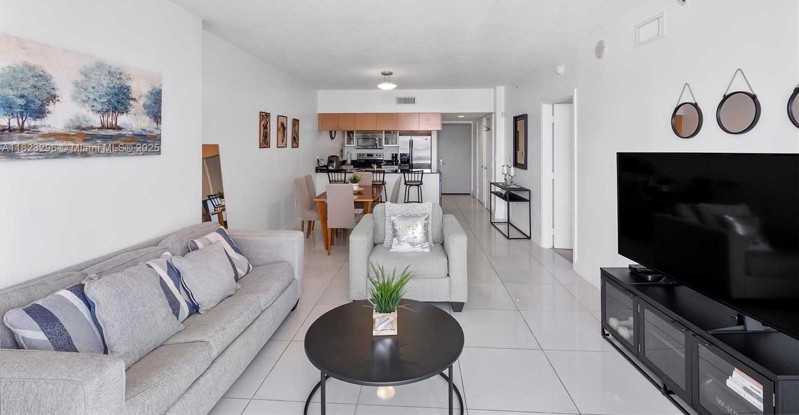 Small Image of 1750 NORTH BAYSHORE DR #3106, Miami Number 11
