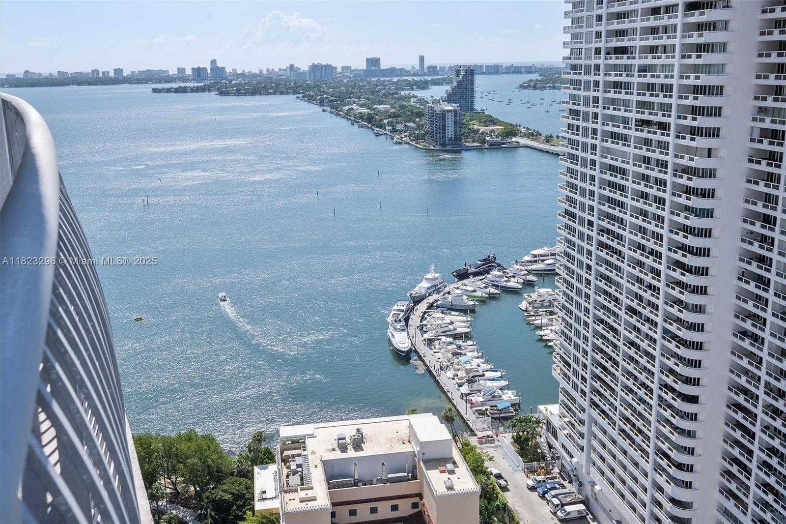 Small Image of 1750 NORTH BAYSHORE DR #3106, Miami Number 13