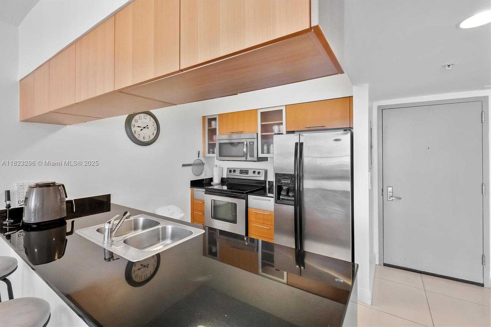 Small Image of 1750 NORTH BAYSHORE DR #3106, Miami Number 5