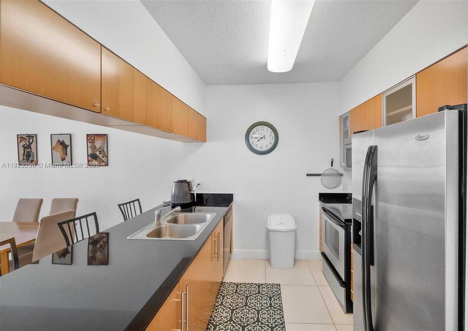 Small Image of 1750 NORTH BAYSHORE DR #3106, Miami Number 6