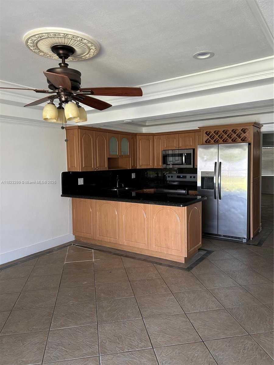 Small Image of 621 EAST 46TH ST, Hialeah Number 22