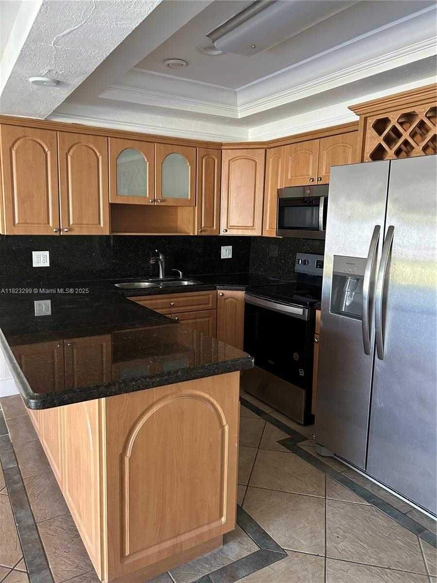 Small Image of 621 EAST 46TH ST, Hialeah Number 23
