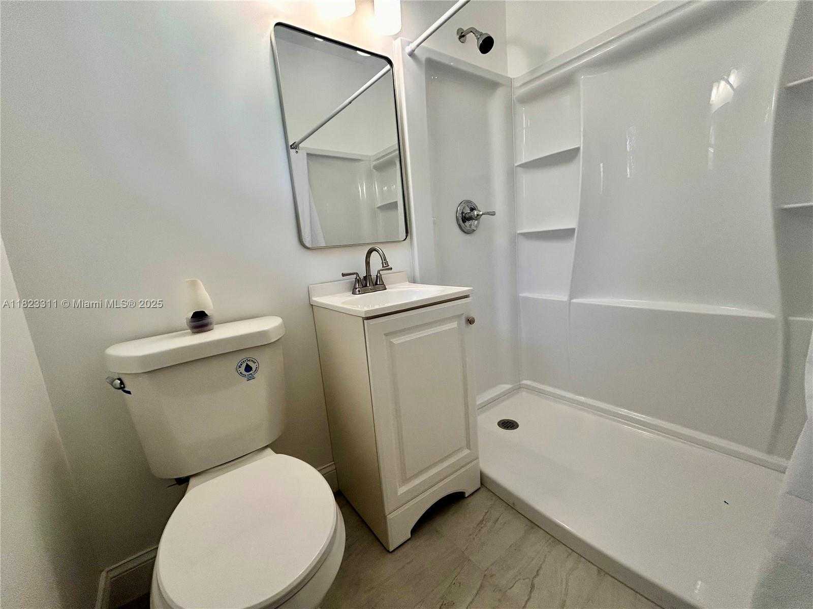 Small Image of 6490 COLLINS AVE #17, Miami Beach Number 9
