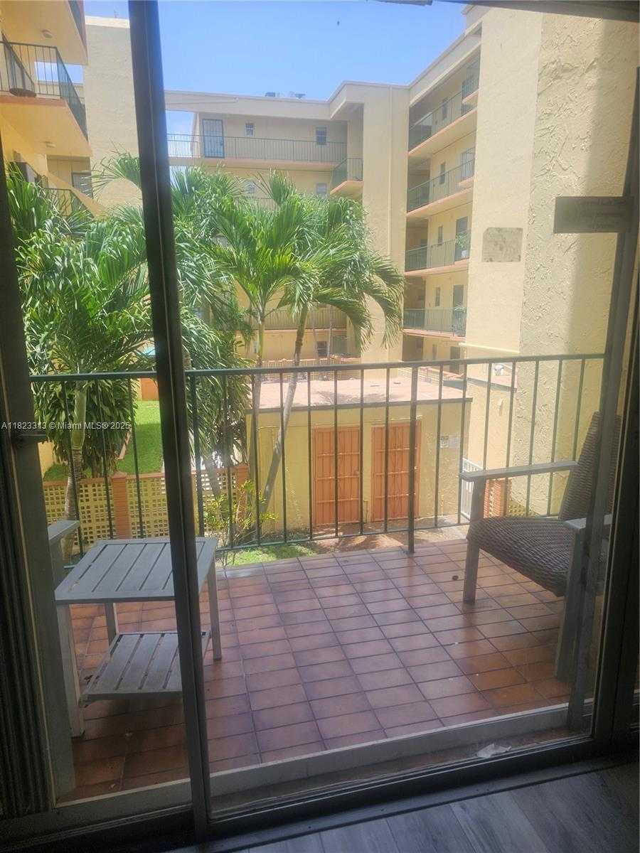 Small Image of 4525 WEST 20TH AVE #225, Hialeah Number 9