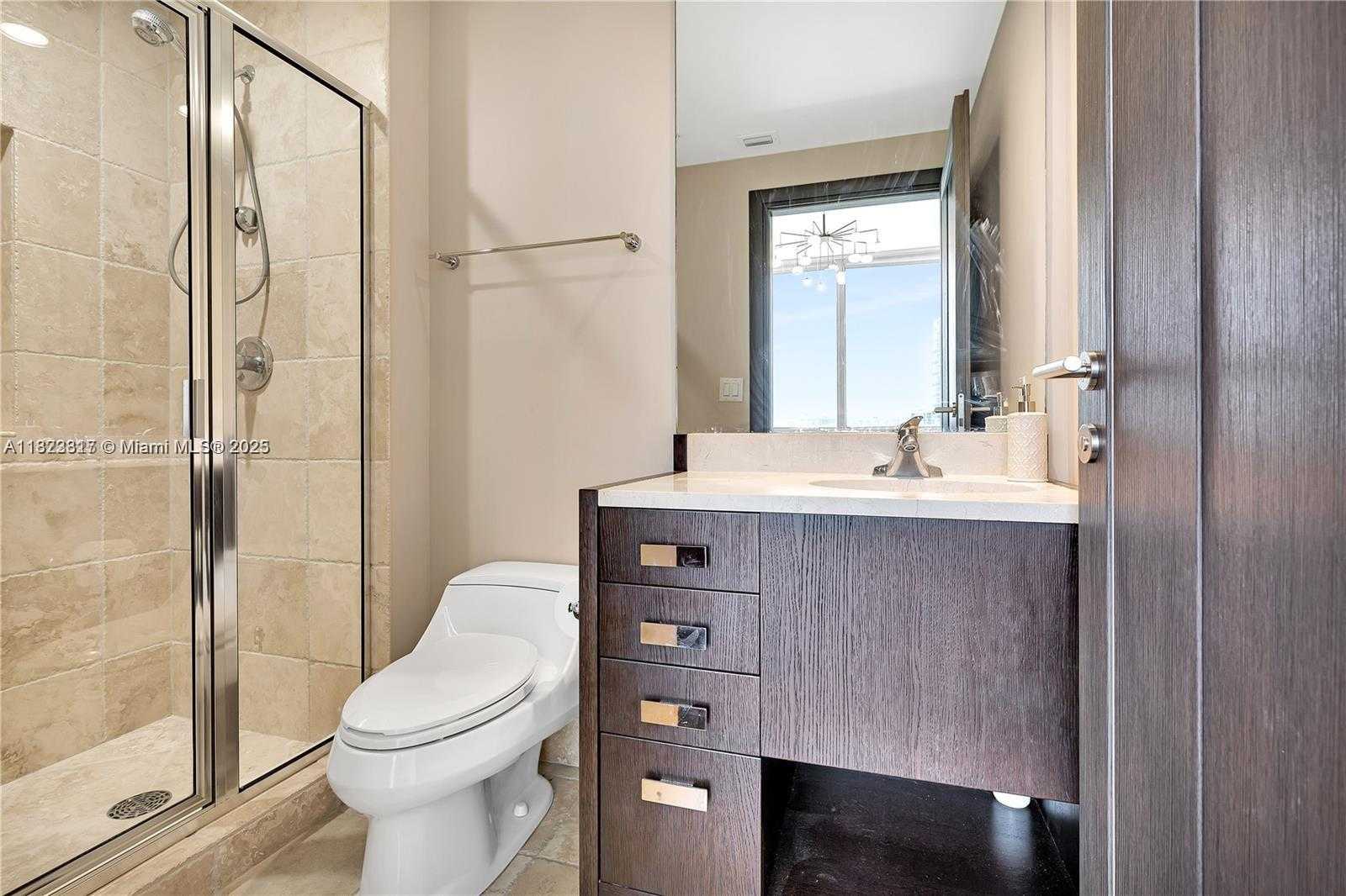Small Image of 18201 COLLINS AVE #1507, Sunny Isles Beach Number 11