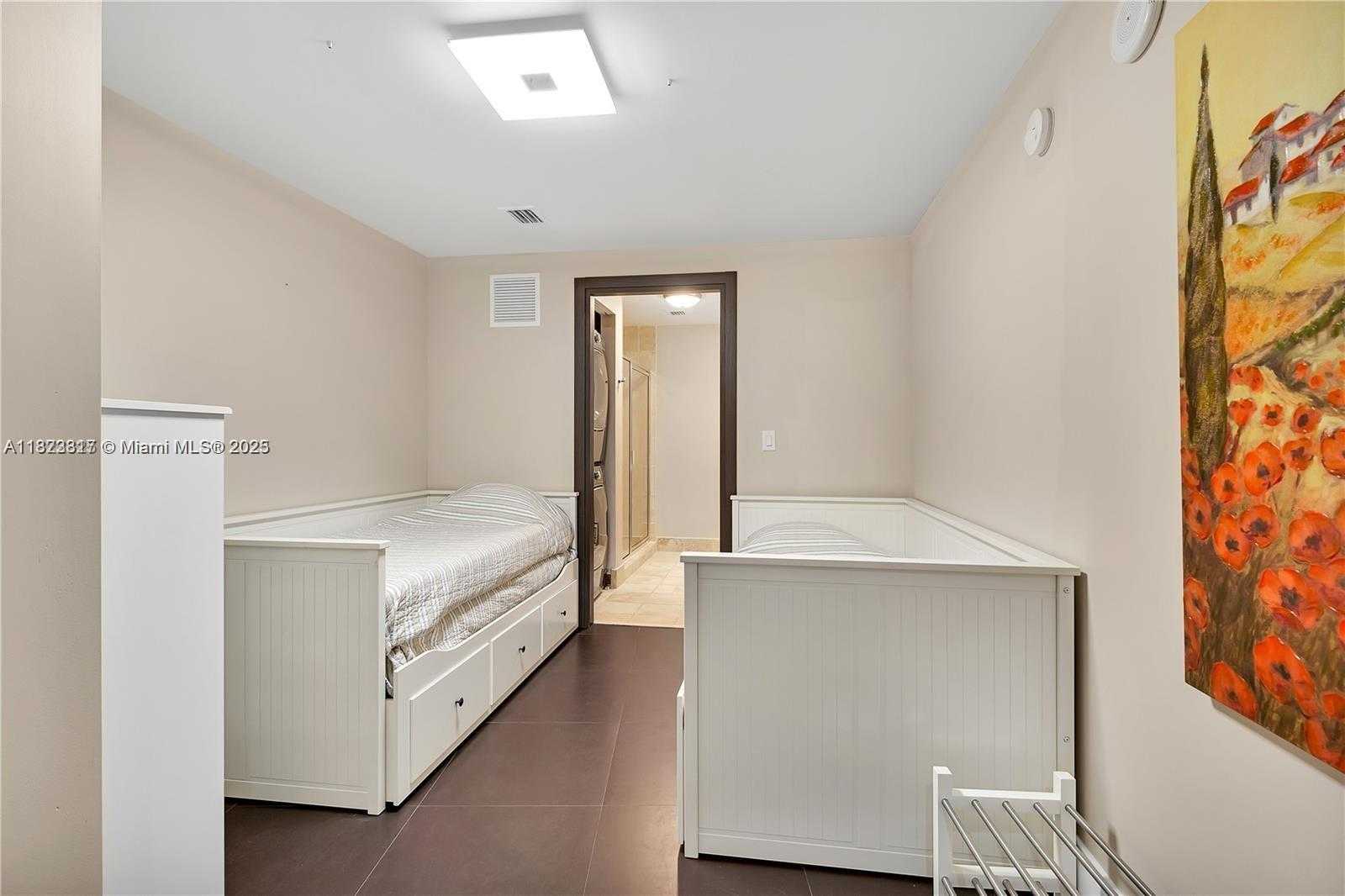 Small Image of 18201 COLLINS AVE #1507, Sunny Isles Beach Number 32