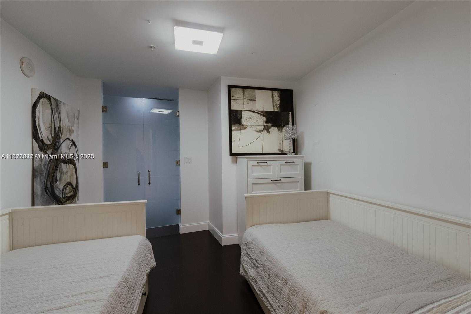 Small Image of 18201 COLLINS AVE #1507, Sunny Isles Beach Number 34
