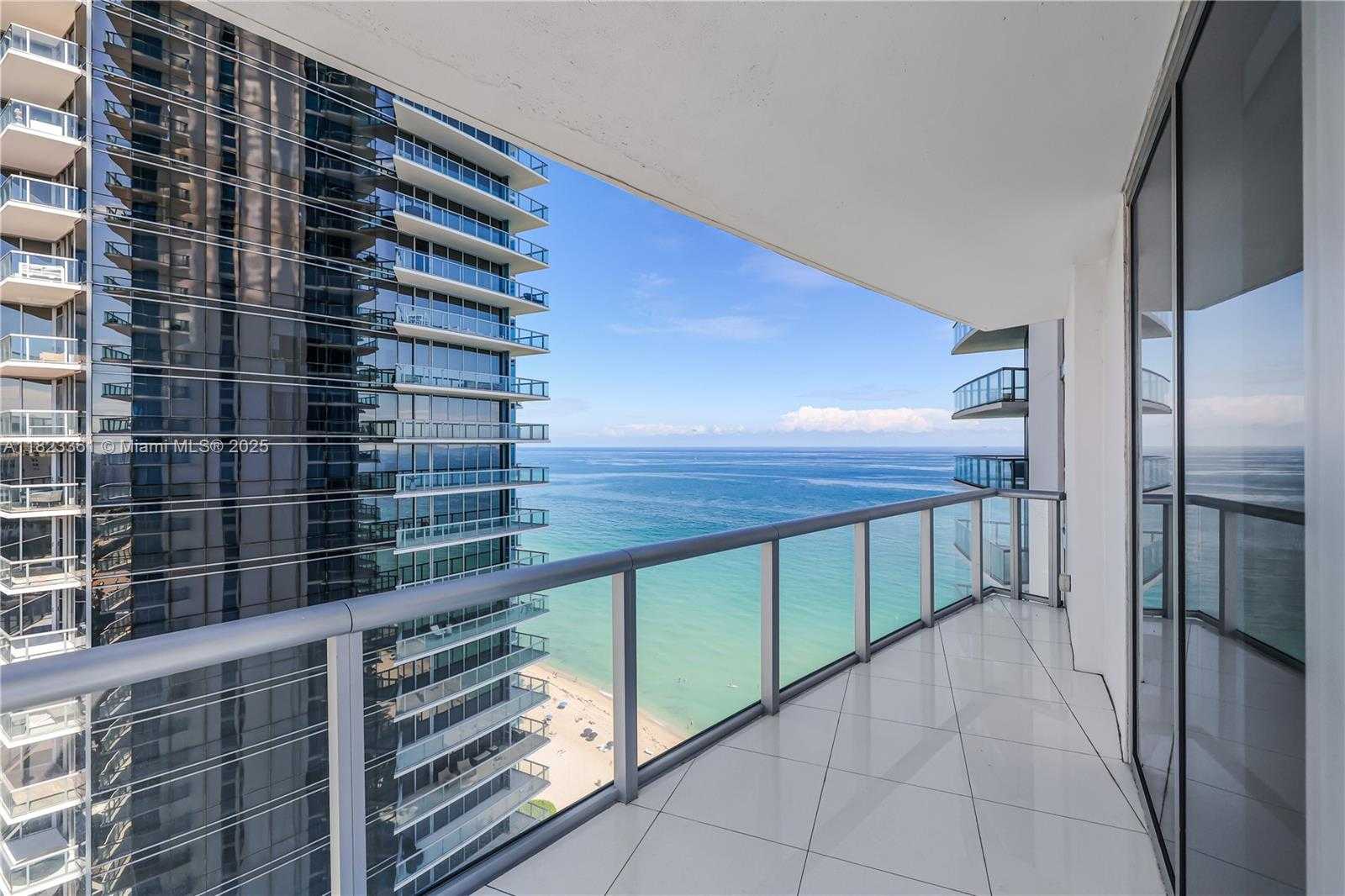 Small Image of 17001 COLLINS AVE #2508, Sunny Isles Beach Number 27