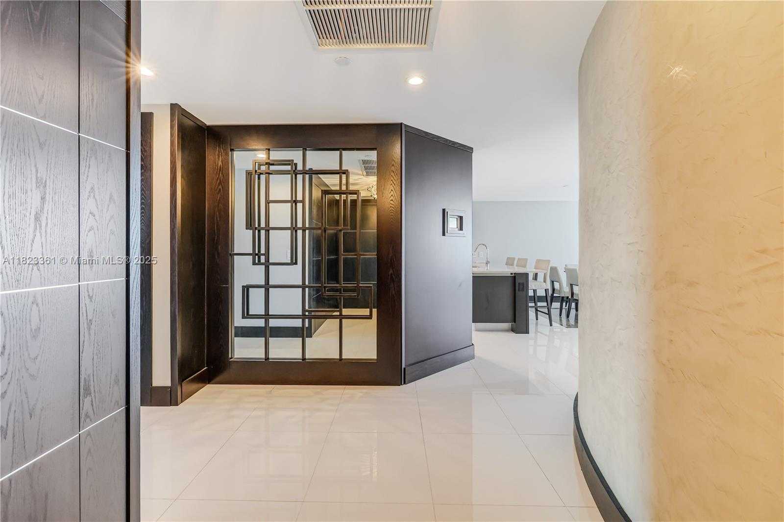 Small Image of 17001 COLLINS AVE #2508, Sunny Isles Beach Number 31