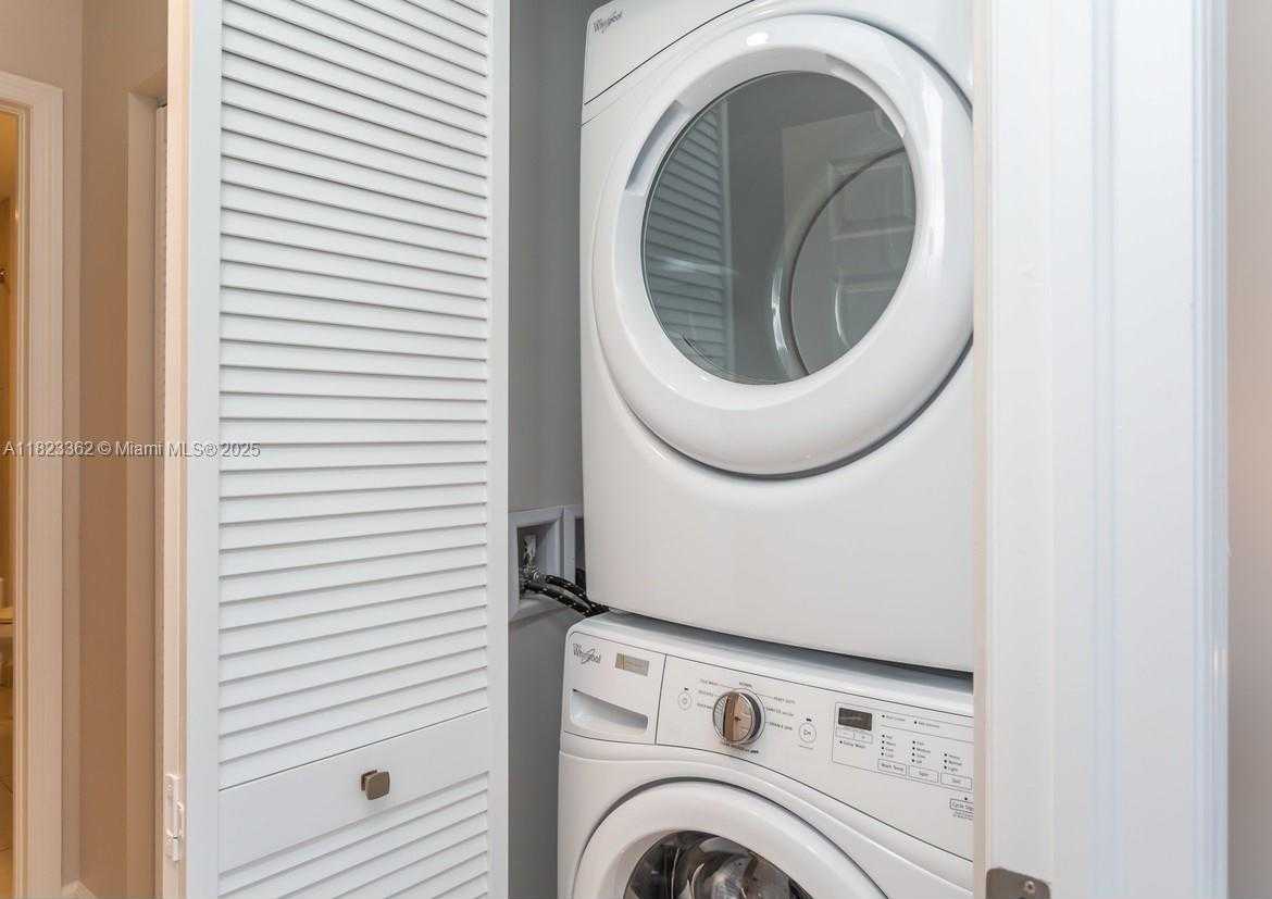 Small Image of 5250 NORTH WEST 84TH AVE #1-0712, Doral Number 15