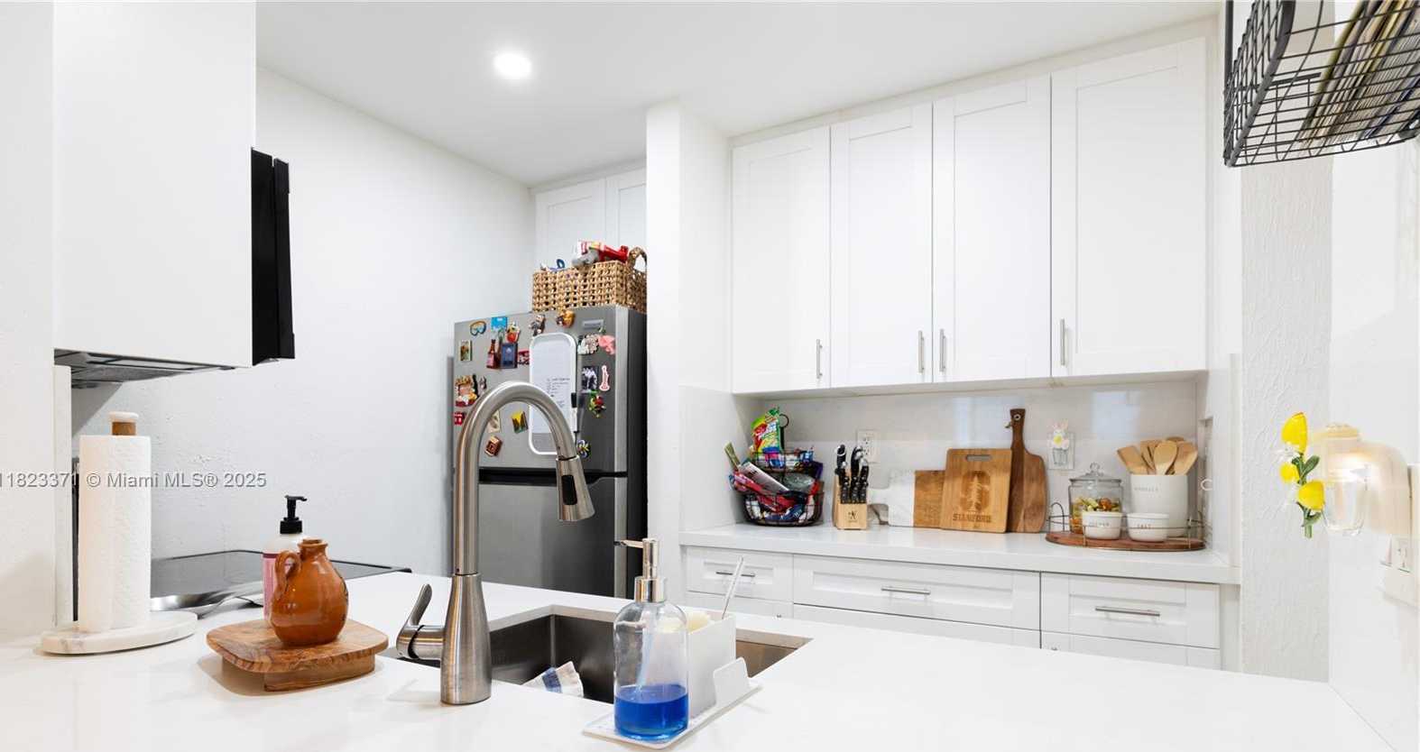 Small Image of 10400 SOUTH WEST 108TH AVE #A402, Miami Number 6