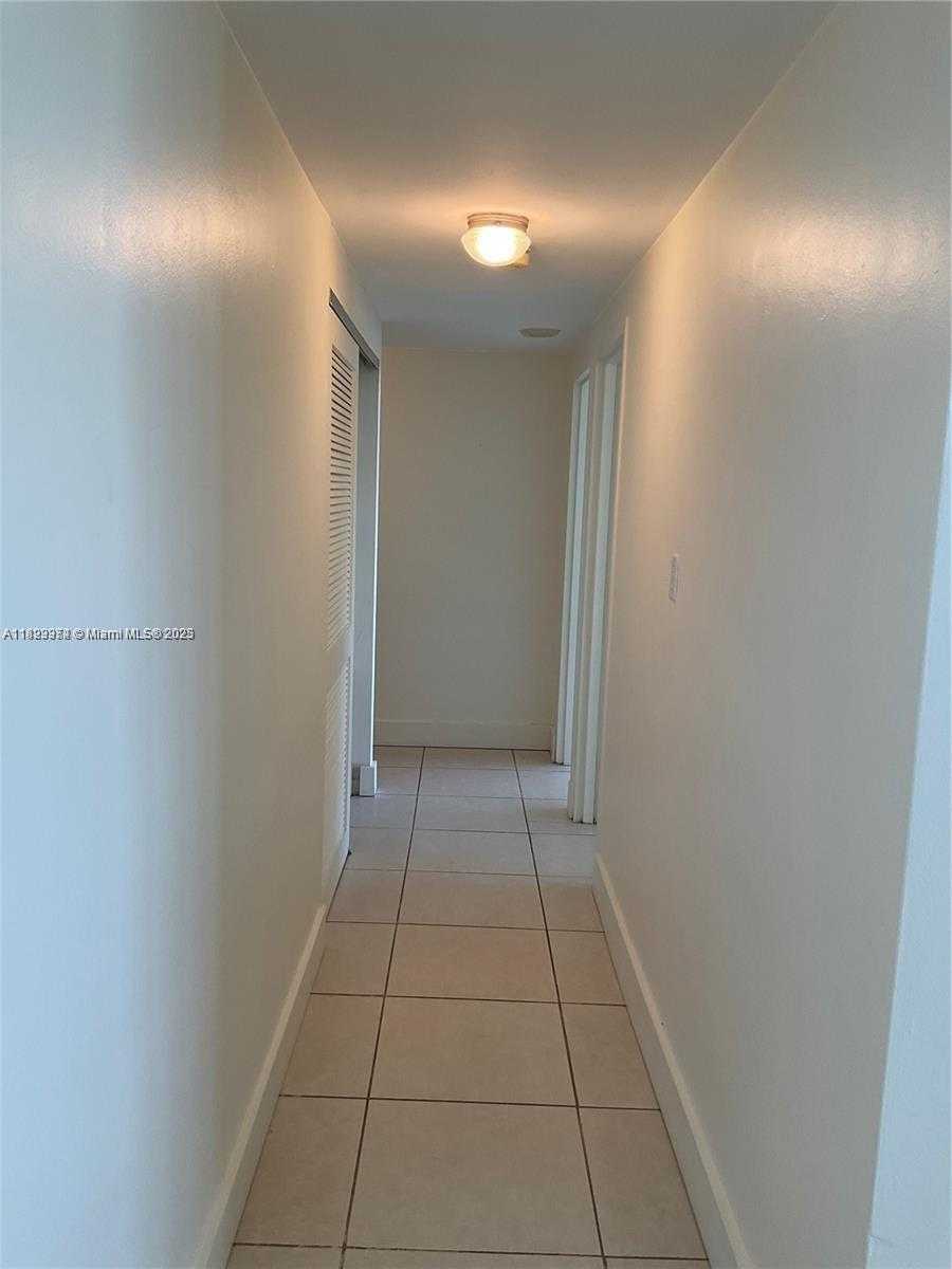 Small Image of 7441 WAYNE AVE #6J, Miami Beach Number 10
