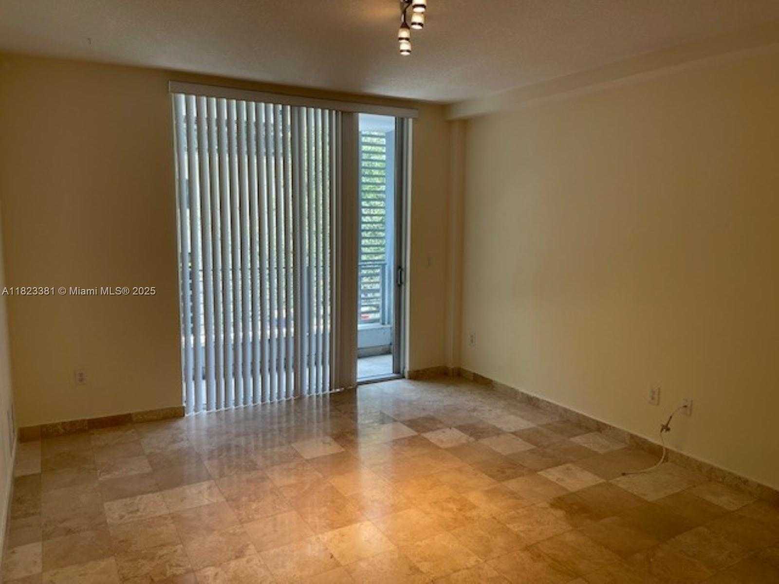 Small Image of 3339 VIRGINIA ST #204, Miami Number 7